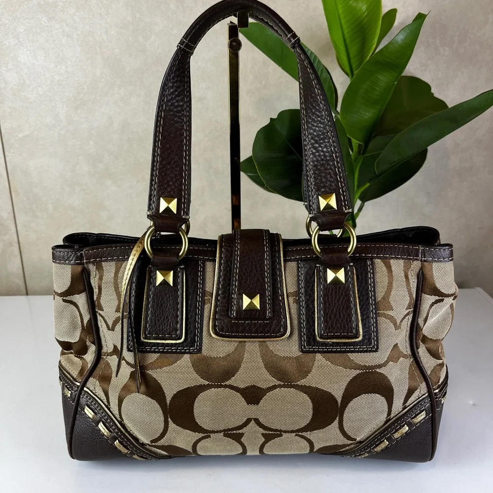 ♡ Coach Hamptons Horsebit Top Handle Bag F10313 ♡
